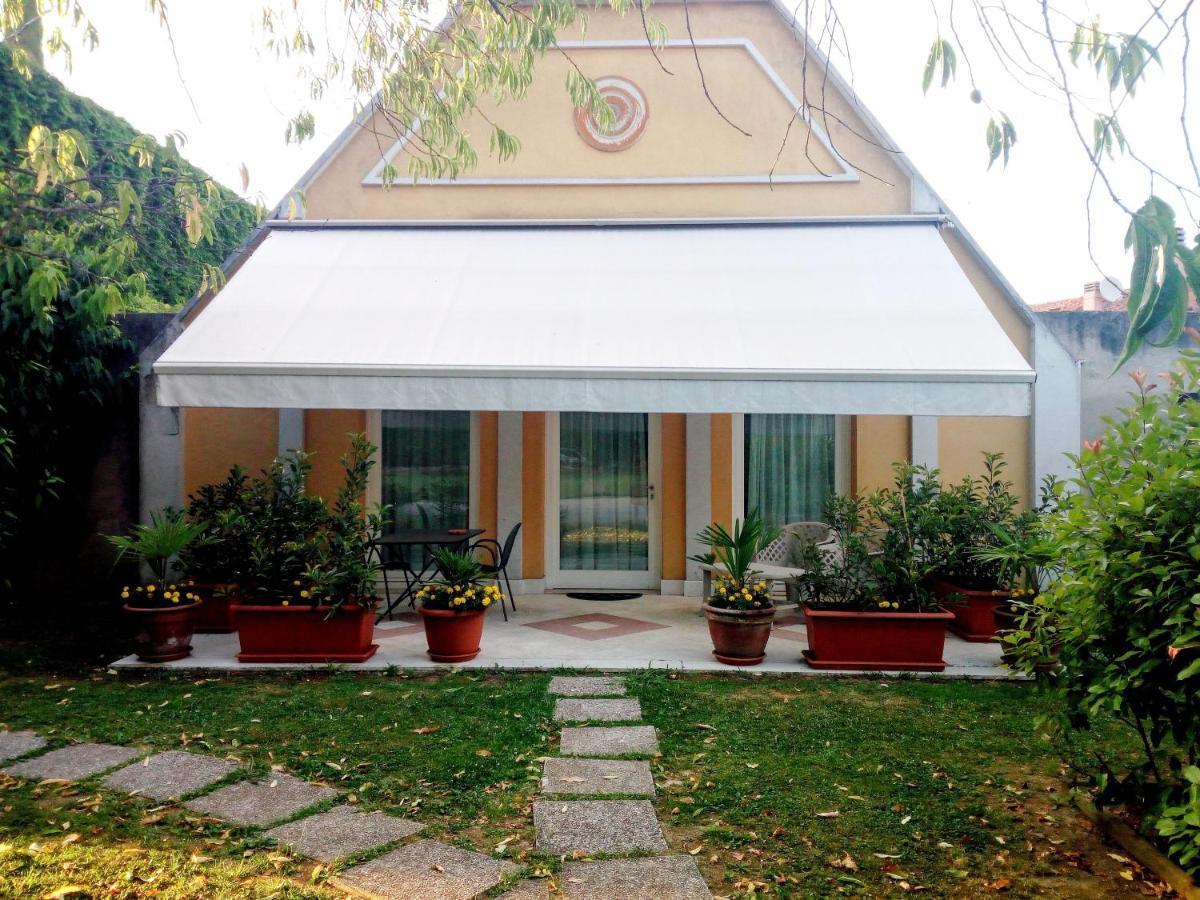 Villa Olanda Mira Luaran gambar