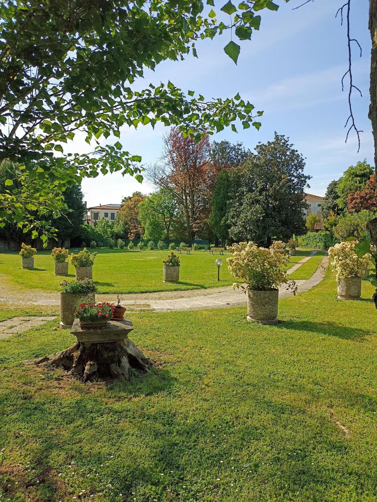 Villa Olanda Mira Luaran gambar